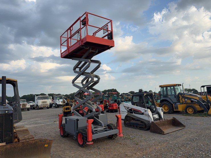 skyjack-sj6832rt-image-3