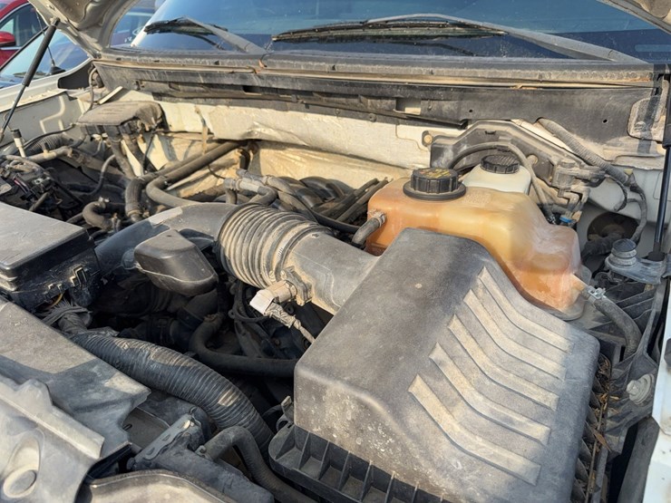 2012-ford-f150-image-30