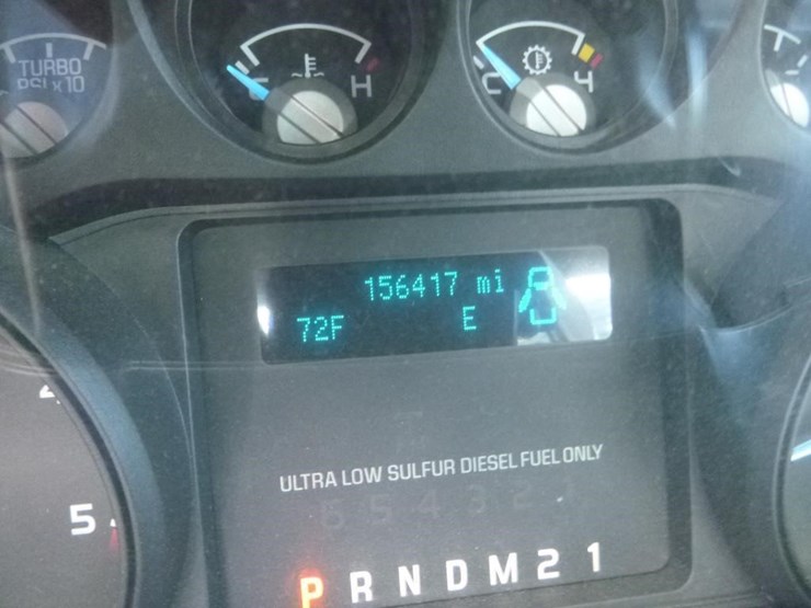2015-ford-f550-image-16