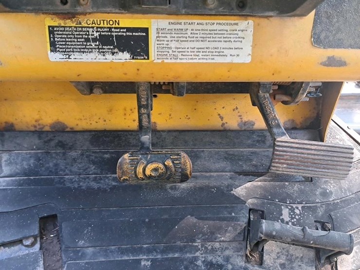 deere-650h-image-13