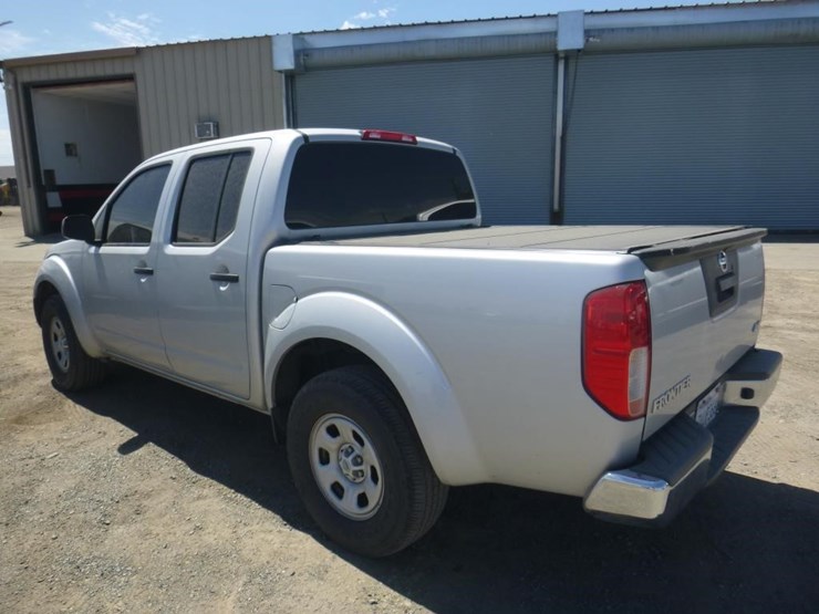 2016-nissan-frontier-image-4