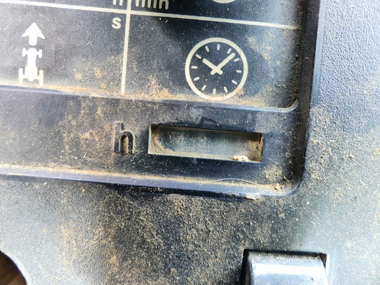1998-john-deere-4650-image-19