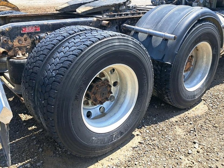 2009-western-star-4900-image-38