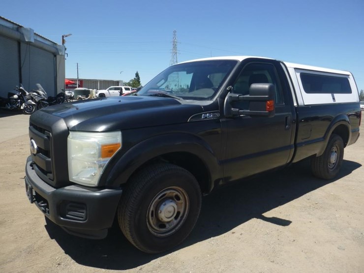 2011-ford-f250-image-1