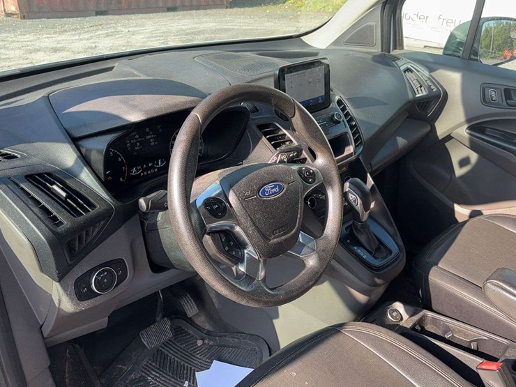 2019-ford-transit-connect-image-14