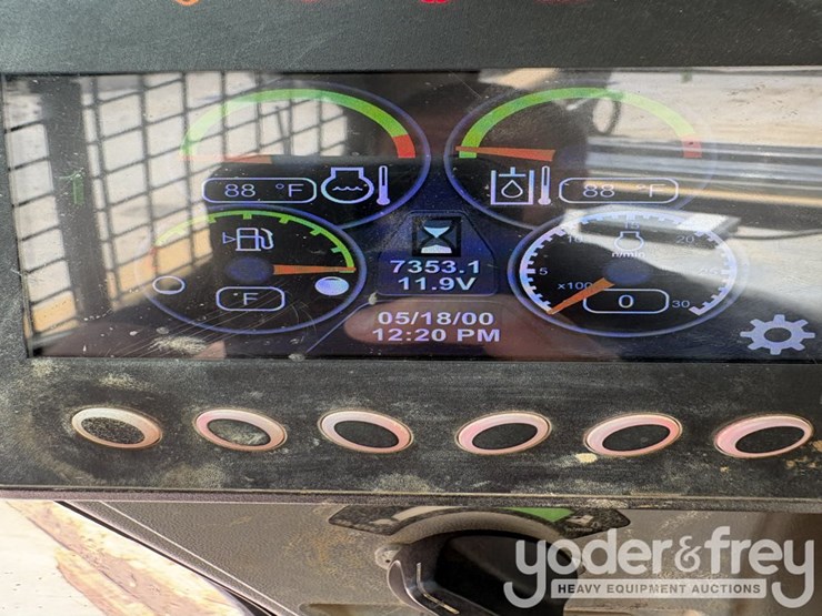 2018-caterpillar-289d-image-8