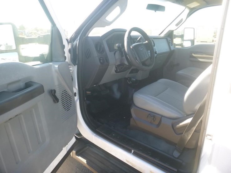 2015-ford-f450-image-11