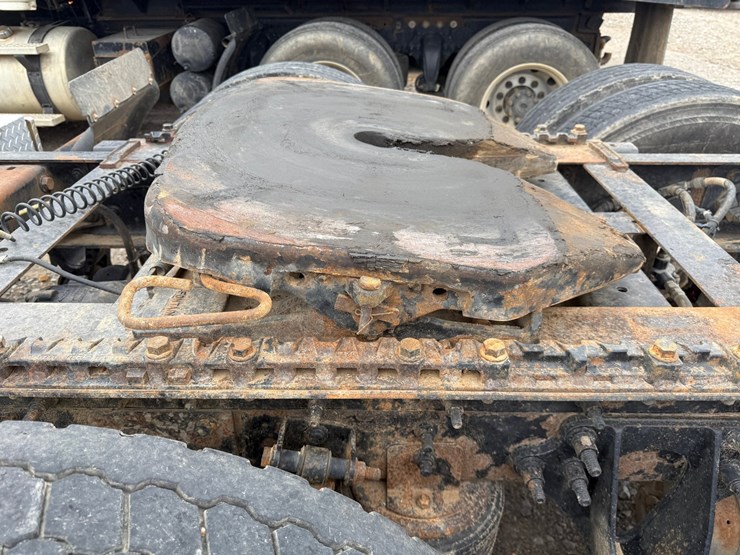 2012-international-transtar-8600-image-14