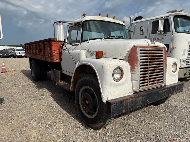 1971-international-loadstar-image-3