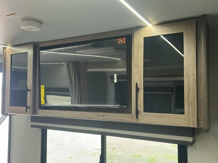 #140-•-2025-grand-design-imagine-xls-22mle-camper-image-62