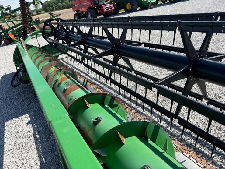 2006-john-deere-630f-image-46