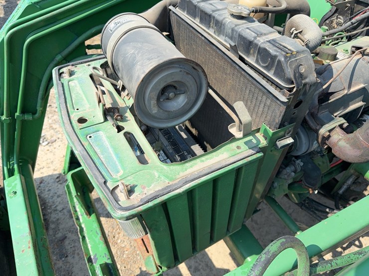 1992-john-deere-1070-image-41