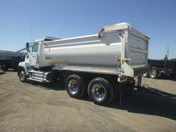 2019-western-star-4700sf-image-5