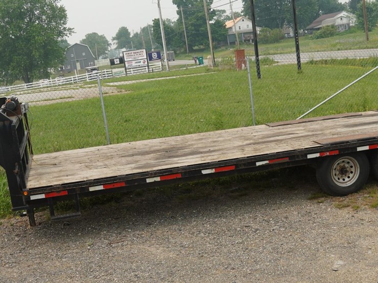 #136-•-2013-appalachian-49290-24'-trailer-image-10