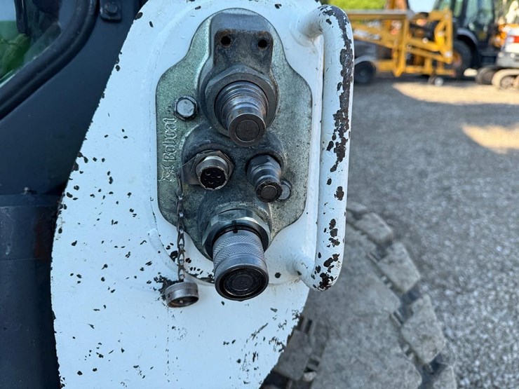 bobcat-s650-image-11