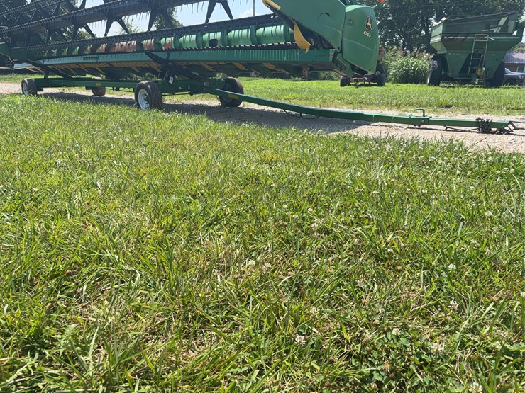 unverferth-35'-header-wagon-image-2