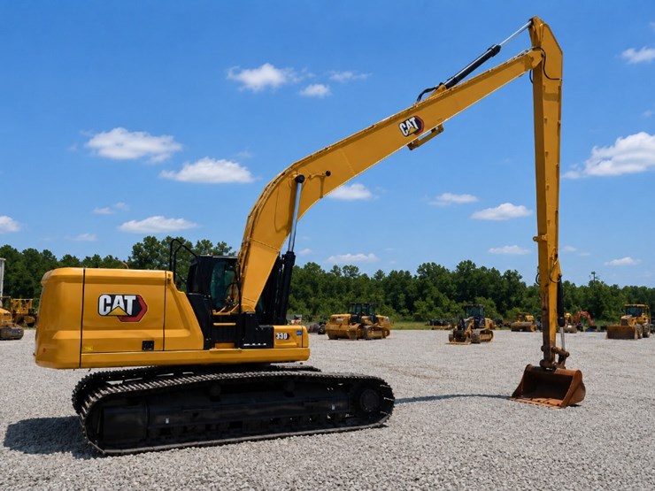 2022-caterpillar-330l-image-2
