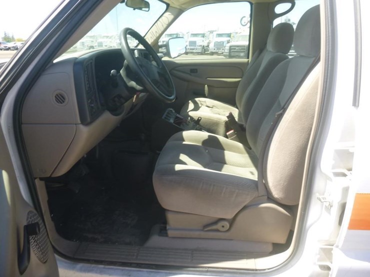 2007-chevrolet-2500-image-10