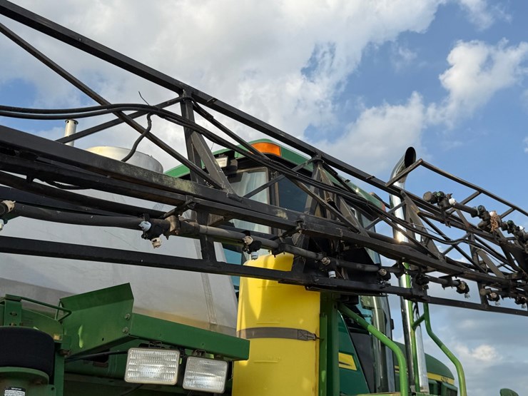 2002-john-deere-4710-image-87