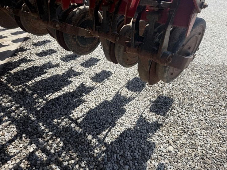 case-ih-5500-image-33