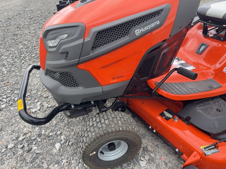 #5393-•-husqvarna-ts154x-riding-mower-020724a003624-inv#5393-image-15