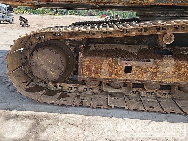 2017-kobelco-sk210-image-9