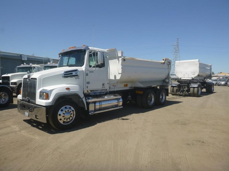 2019-western-star-4700sf-image-1