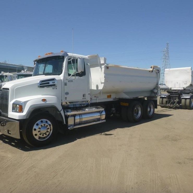 2019 WESTERN STAR 4700SF