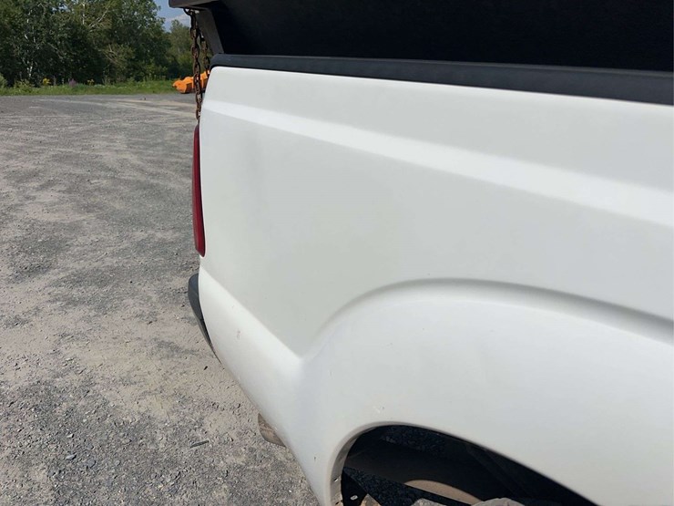 2014-ford-f250-xl-image-15