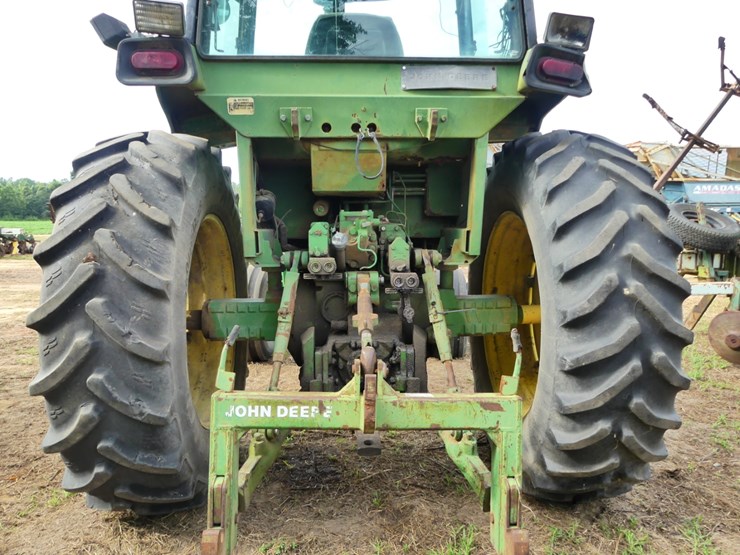 john-deere-4440-image-5