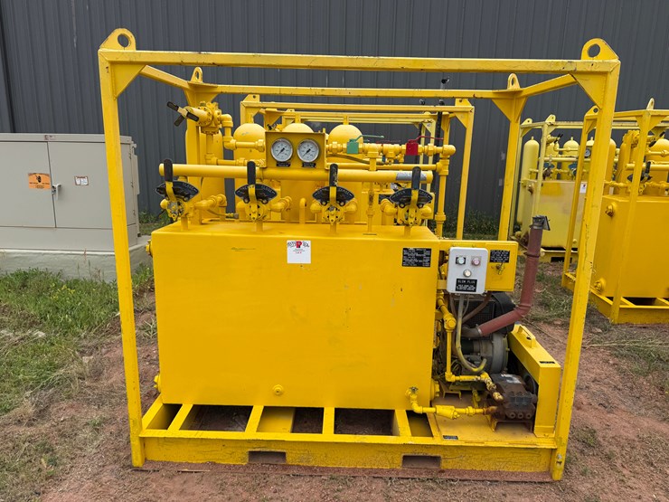 meyer-3k-wp-diesel-powered-4-station-accumulator-closing-unit,-skidded-image-1