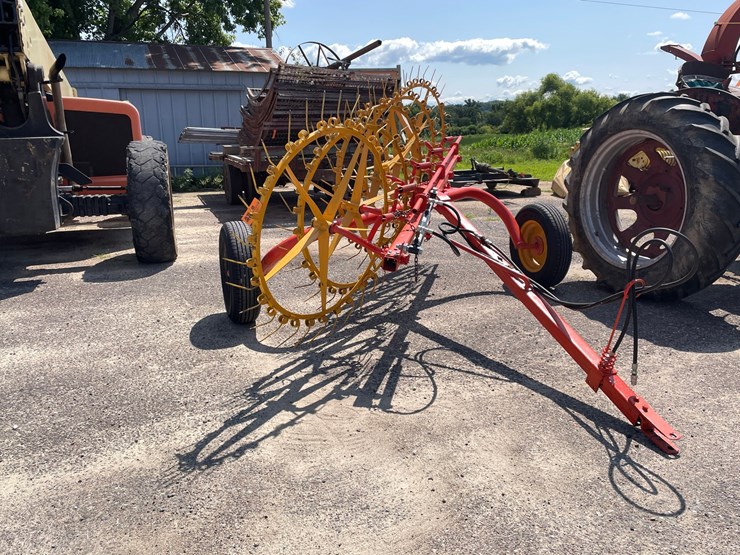 #2103-•-5-wheel-rake-image-2