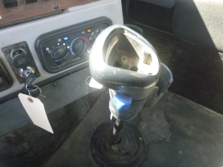 2019-western-star-4700sf-image-19