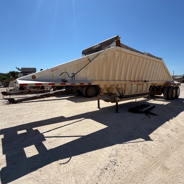 2013 CONST TRLR SPEC BDT 40