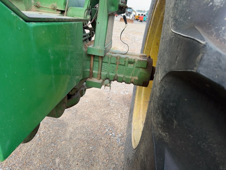 john-deere-4020-image-24
