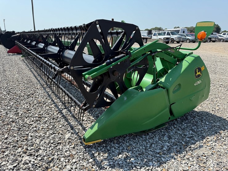 john-deere-630f-image-4