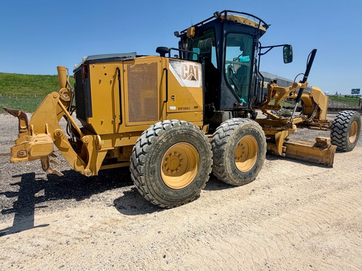 2008-caterpillar-12m-image-7
