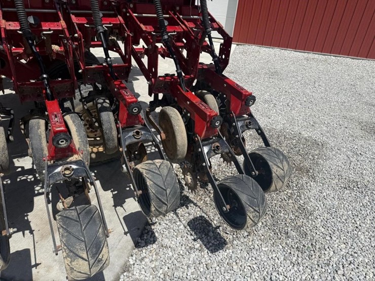 case-ih-5500-image-22