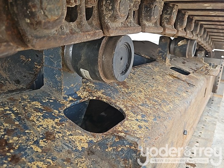 2017-kobelco-sk170-lc-image-23