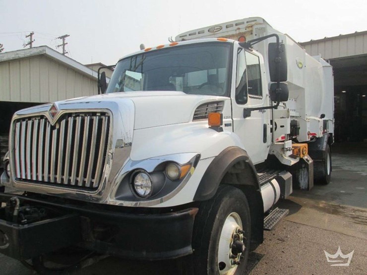 2011-international-workstar-7400-image-1