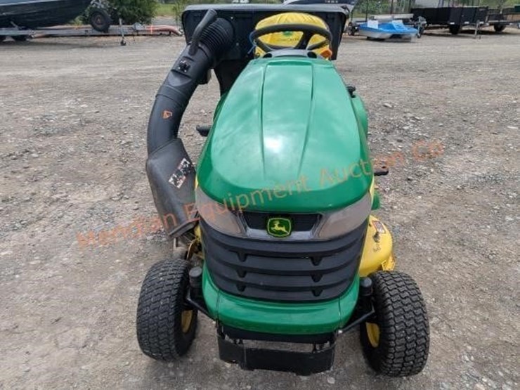 john-deere-x300-image-8