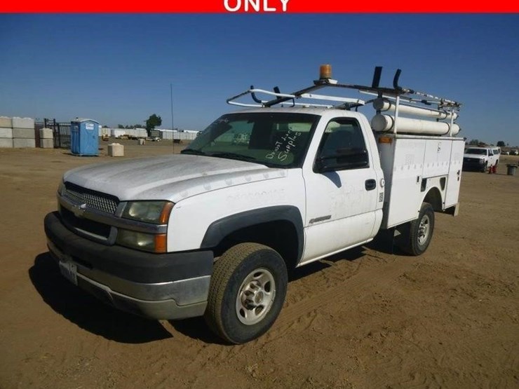 2003-chevrolet-silverado-2500hd-image-1