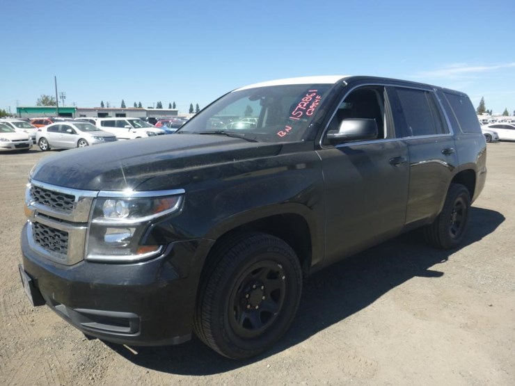2019-chevrolet-tahoe-image-1