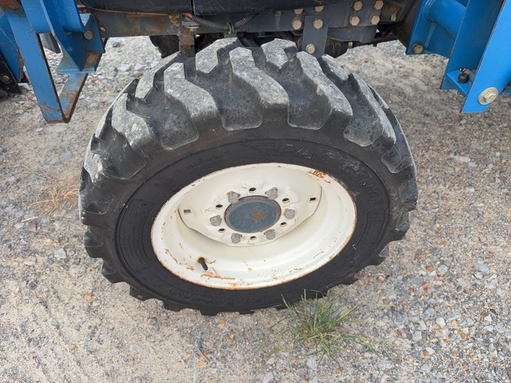 new-holland-7308-image-24
