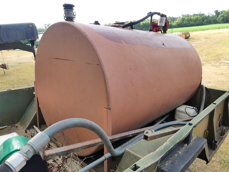 500-gal-fuel-tank-on-wagon-image-7