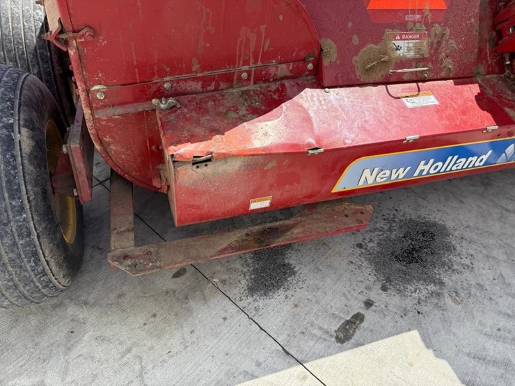 2015-new-holland-fp230-image-41
