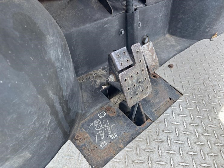 toro-workman-uility-cart-image-14