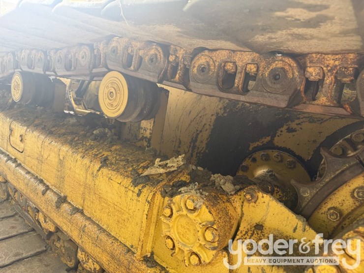2019-caterpillar-d6k2-lgp-image-18