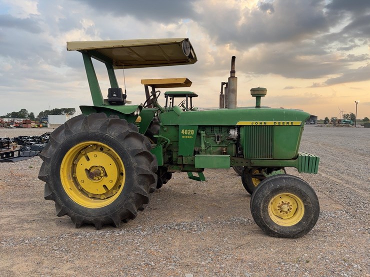 john-deere-4020-image-4