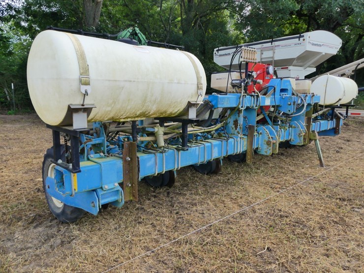 monosem-6-row-twin-planter-image-2